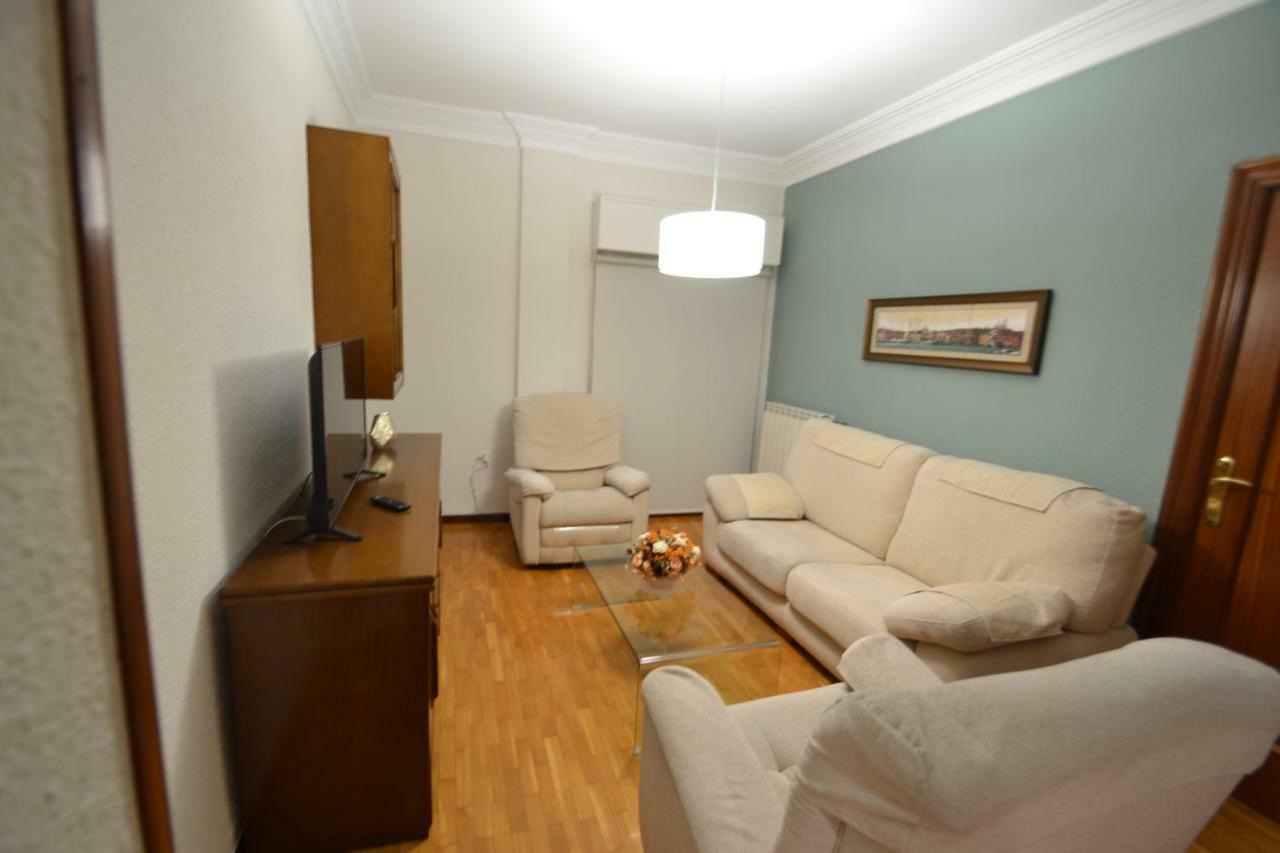 Jv40 Turismo Apartment Logrono Exterior photo